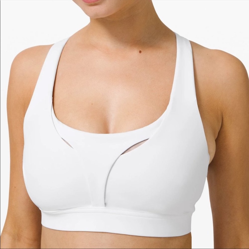 EUC lululemon stash it all bra size 10/CD white